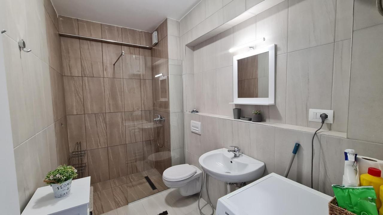 Vista View Comfort Saranda Kültér fotó